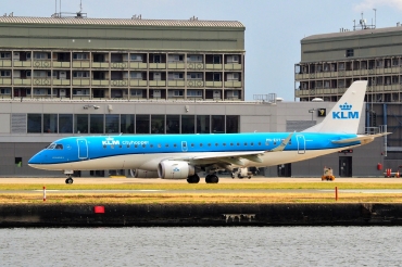 PH-EXY