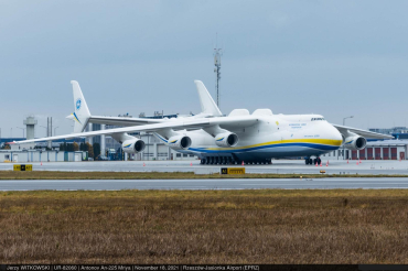 UR-82060 · Antonov An-225 Mriya · (RZE / EPRZ)