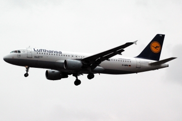 D-AIPR · Airbus A320-211 · (LHR / EGLL)