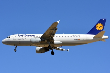 D-AIPL · Airbus A320-211 · (PMI / LEPA / LESJ)