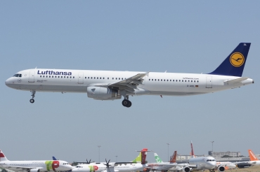 D-AIDL · Airbus A321-231 · (LIS / LPPT)