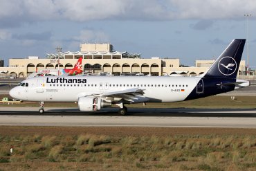 D-AIZD · Airbus A320-214 · (MLA / LMML)
