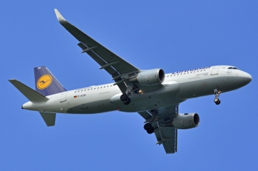 D-AIZW