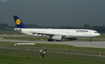 D-AIKC · Airbus A330-343 · (MUC / EDDM)