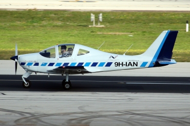 9H-IAN · Tecnam P2002JF Sierra · (MLA / LMML)