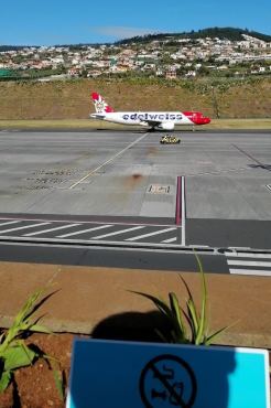 HB-IJW