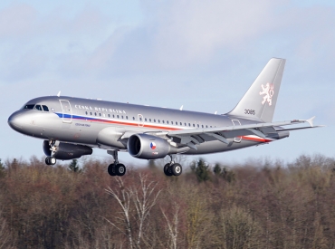 3085 · Airbus A319-115 ACJ · (FDH / EDNY)