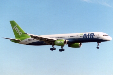 G-FCLG · Boeing 757-28A · (FAO / LPFR)