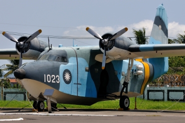 1023 · Grumman HU-16A Albatross · (RCAY)