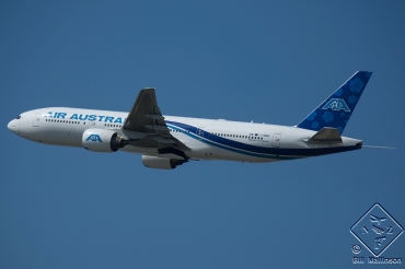 F-OMAY · Boeing 777-2Q8/ER · (SYD / YSSY)