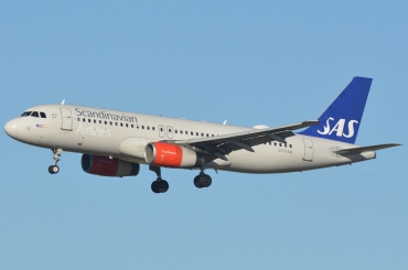 OY-KAW · Airbus A320-232 · (CPH / EKCH)