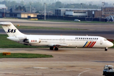 OY-KGO · McDonnell Douglas DC-9-41 · (LHR / EGLL)
