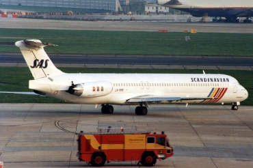 LN-RMR · McDonnell Douglas MD-82 · (LHR / EGLL)