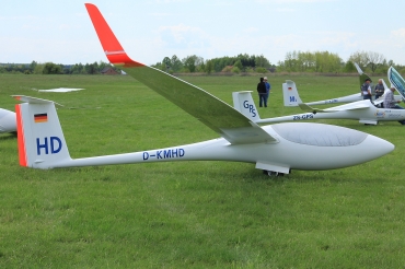 D-KMHD · Schleicher ASG-29 · (EPST)