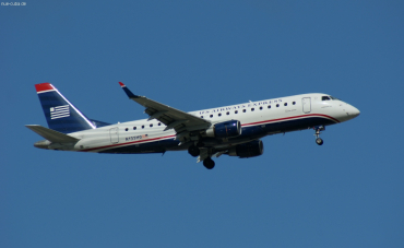 N133HQ · Embraer 170-200LR · (YYZ / CYYZ)