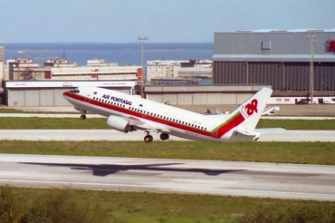 CS-TIO · Boeing 737-33A · (LIS / LPPT)
