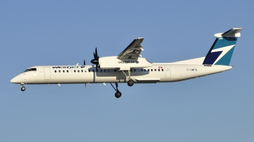 C-GWFE · Bombardier Dash 8-Q402 · (YYZ / CYYZ)