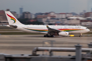 B-8951 · Airbus A330-243 · (SHA / ZSSS)