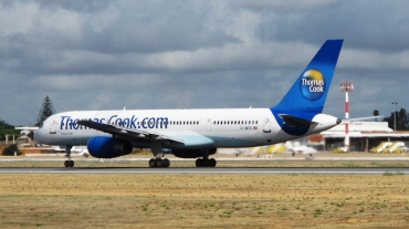 G-JMCD · Boeing 757-25F · (FAO / LPFR)