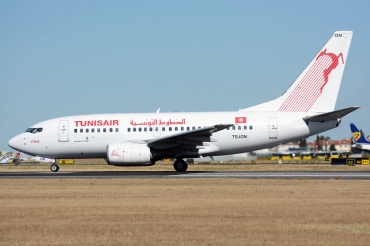 TS-ION · Boeing 737-6H3 · (LIS / LPPT)