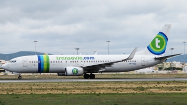 PH-HZE · Boeing 737-8K2(WL) · (FAO / LPFR)