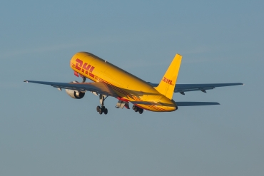G-BIKB · Boeing 757-236(SF) · (OPO / LPPR)