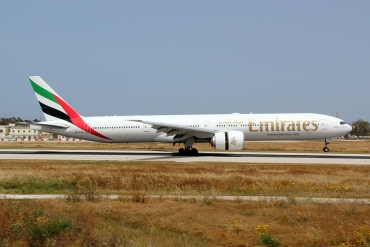 A6-ENG · Boeing 777-31H/ER · (MLA / LMML)