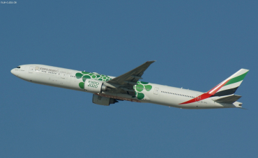 A6-EPL · Boeing 777-31H(ER) · (DXB / OMDB)