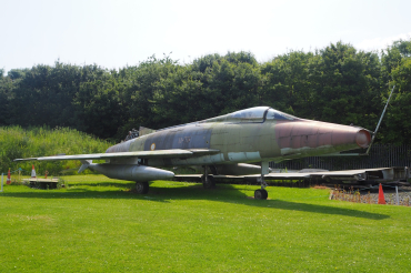 42157 · North American F-100D Super Sabre · -