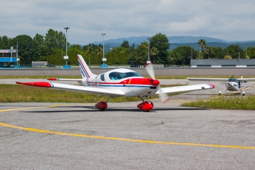 CS-UQE