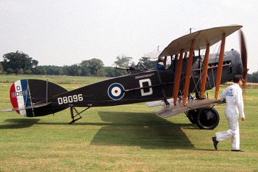 G-AEPG · Bristol F.2B Fighter · (EGTH)