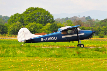 G-AWOU
