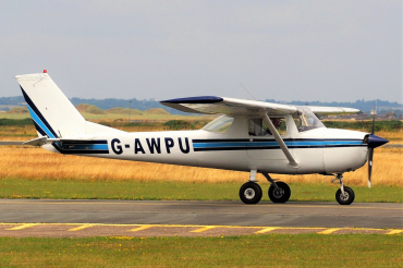 G-AWPU · Reims-Cessna F150J · (EGCK)