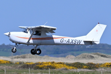 G-AXSW · Reims-Cessna FA150K Aerobat · (EGCK)