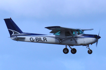 G-BILR · Cessna 152 · (EGCK)