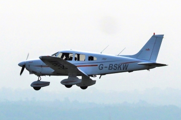 G-BSKW · Piper PA-28-181 Archer II · (EGCK)