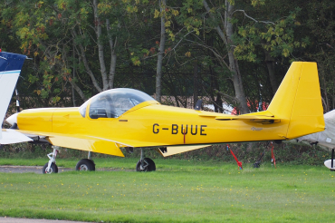 G-BUUE · Slingsby T67M Mk.2 Firefly · (EGBG)