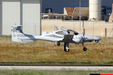 G-DOSB · Diamond DA-42 MPP · (MLA / LMML)