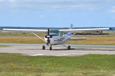 G-HIGA · Cessna 172P Skyhawk · EGCK