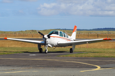 G-JUST · Beechcraft F33A Bonanza · (EGCK)