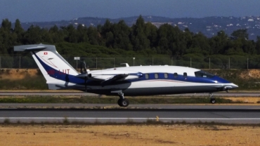 HB-LUT · Piaggio P-180 Avanti · (FAO / LPFR)