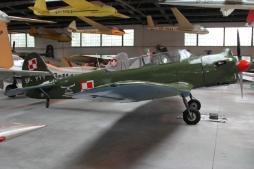 SP-YYY · Yakovlev Yak-18 · (EPKC)