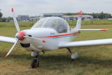 OM-M402