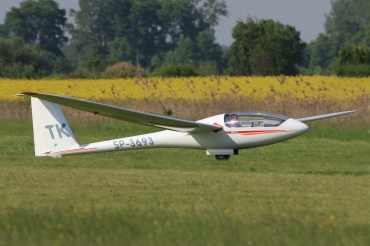 SP-3693 · PZL-Bielsko SZD-55-1 · (EPST)