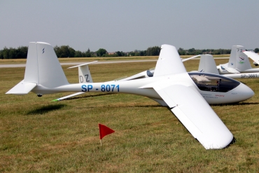 SP-8071 · Politechnika Rzeszowska AOS-71 Salamander · EPRJ