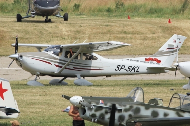 SP-SKL · Cessna 182A Skylane · EPRJ