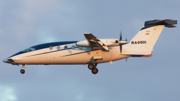 RA-01551 · Piaggio P-180 Avanti II · (AER / URSS)