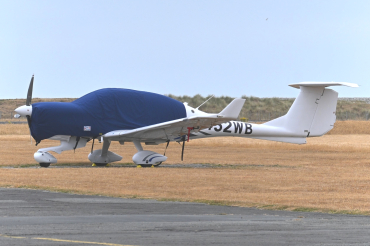 N152WB · Diamond DA-40NG Diamond Star · EGCK