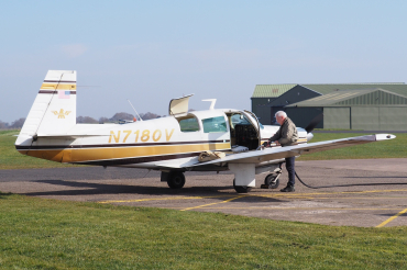 N7180V · Mooney M-20E · (EGCV)