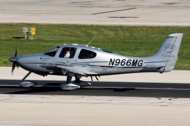 N966MG · Cirrus SR22 G3 GTS · (MLA / LMML)